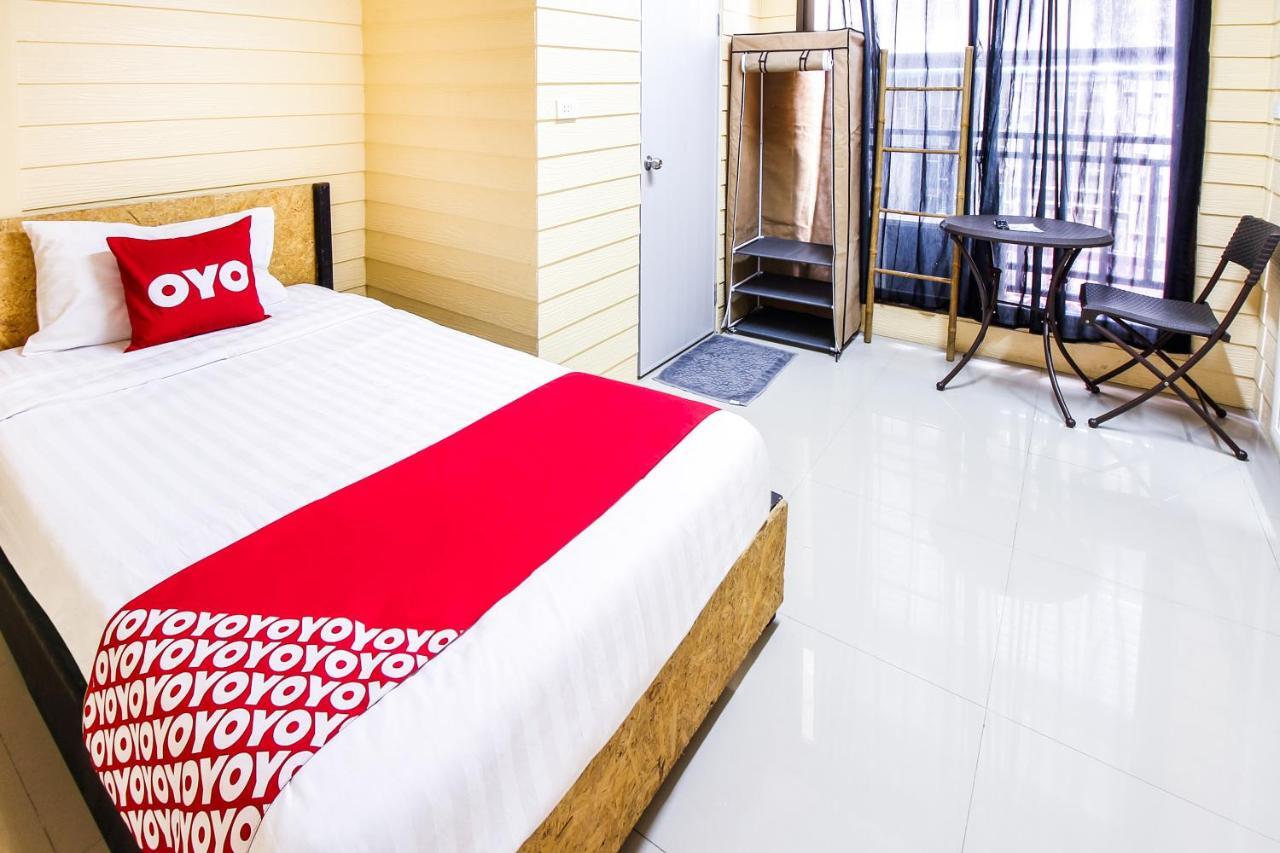 Babo House Bangkok Hotel Kültér fotó